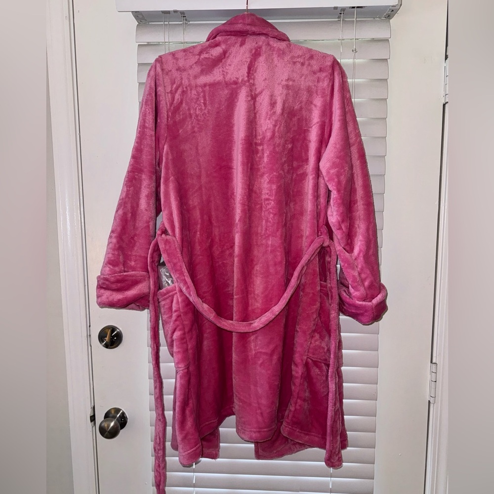 Soma Plush Short Robe (NWT!) - Picture 4 of 16